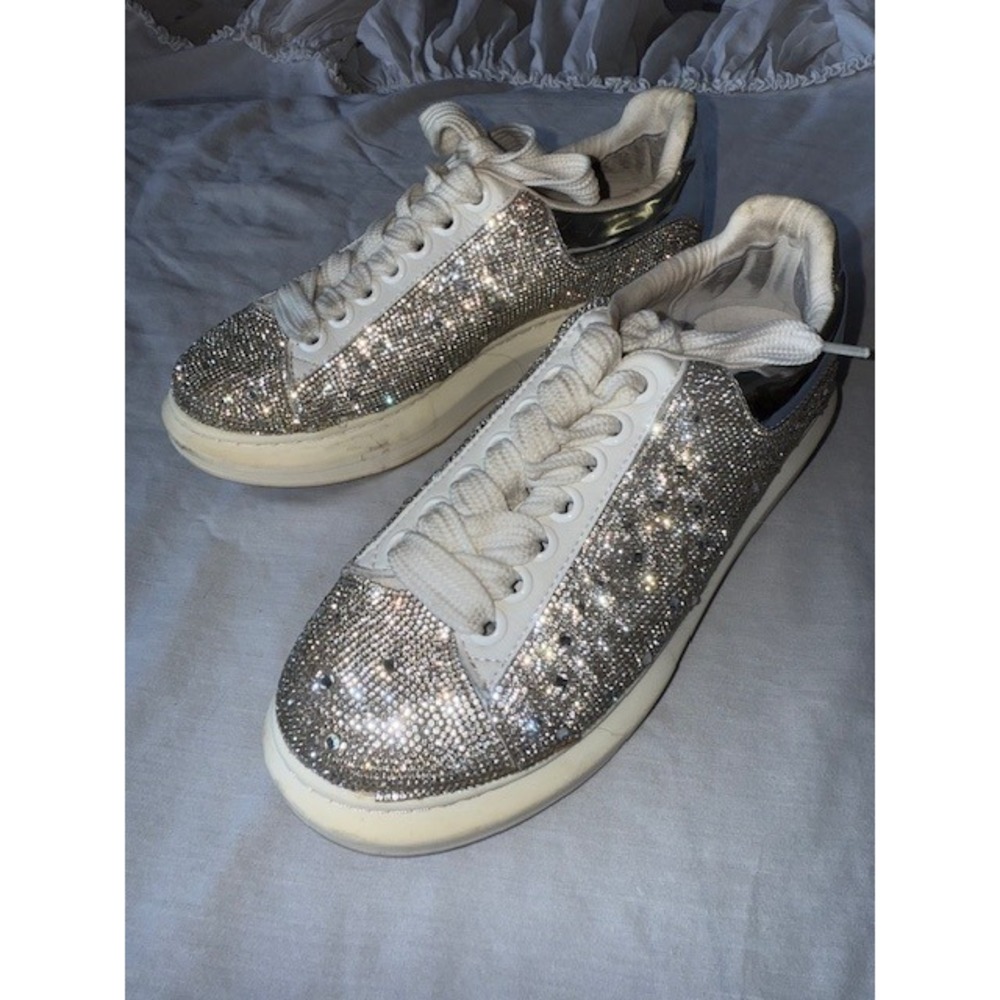 Steve Maddenā Glimmer-R Rhinestone Sneakers Platform Shoes Size 9M Sparkly